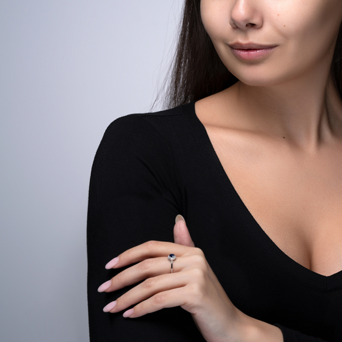 Серебряное кольцо с сапфиром. Артикул R55-R/12/8380