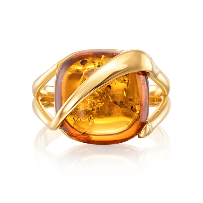 Серебряное позолоченное кольцо с янтарем. Артикул AuR23C-R/20/2787