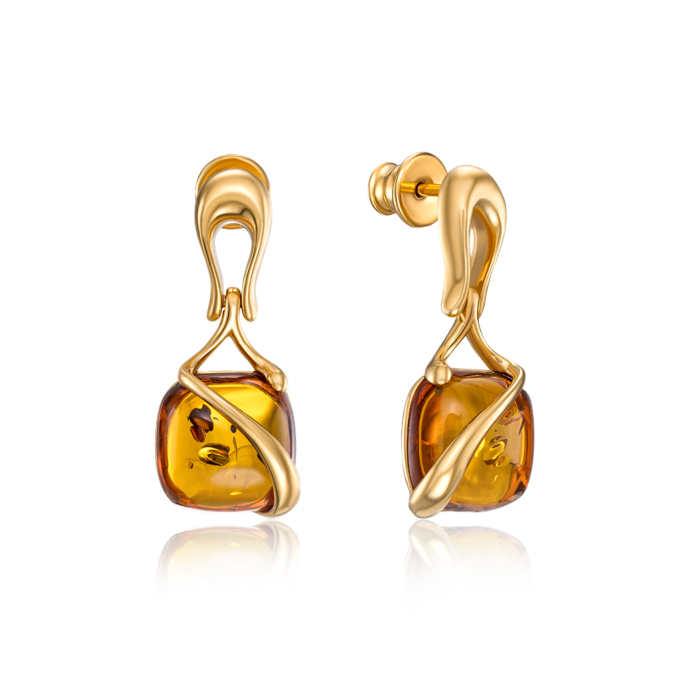 Серебряные позолоченные серьги с янтарем. Артикул AuE45C-E/20/2787