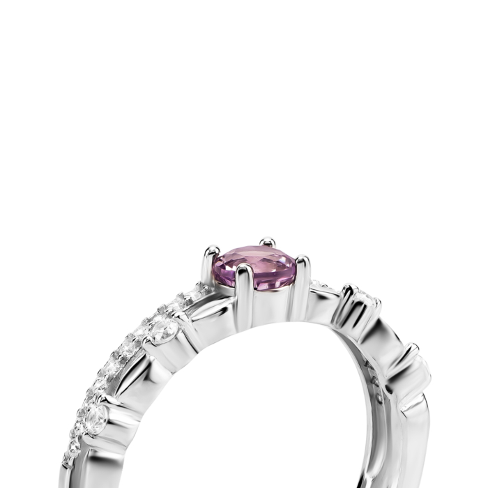Серебряное кольцо с аметистом и фианитами. Артикул UG5SZDR92153-1