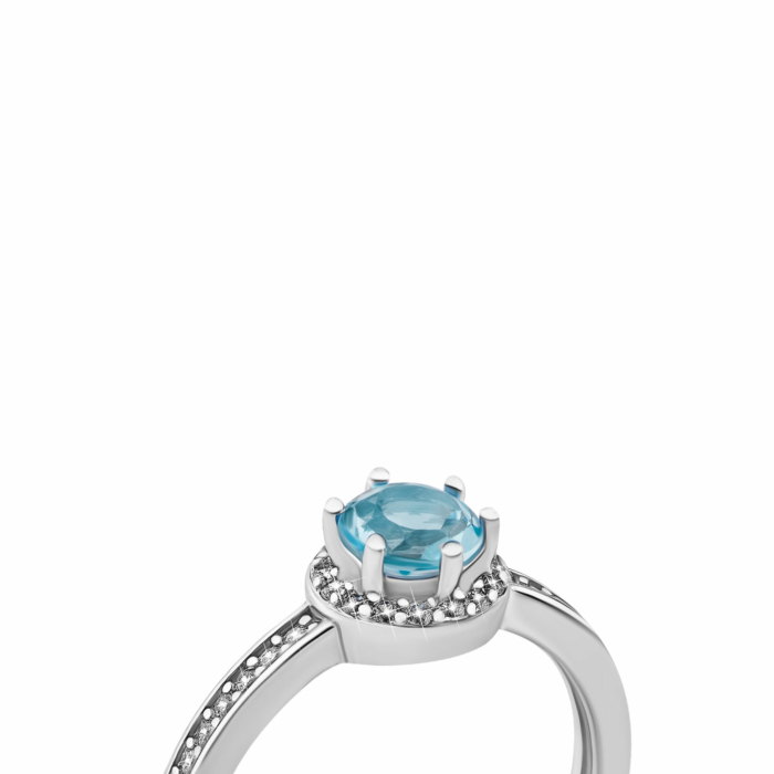Серебряное кольцо с голубым кварцем и фианитами.Артикул UG5SZDR31900