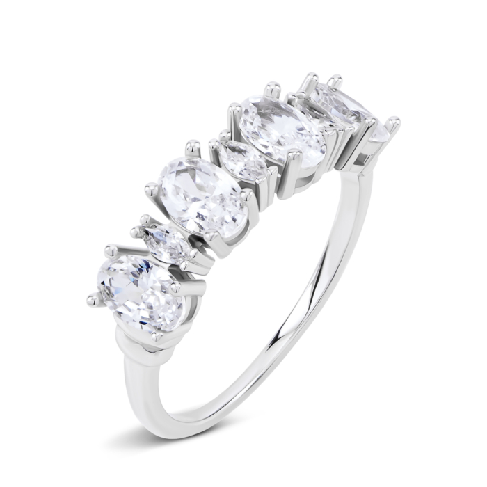 Серебряное кольцо с фианитами. Артикул UG5TA06759