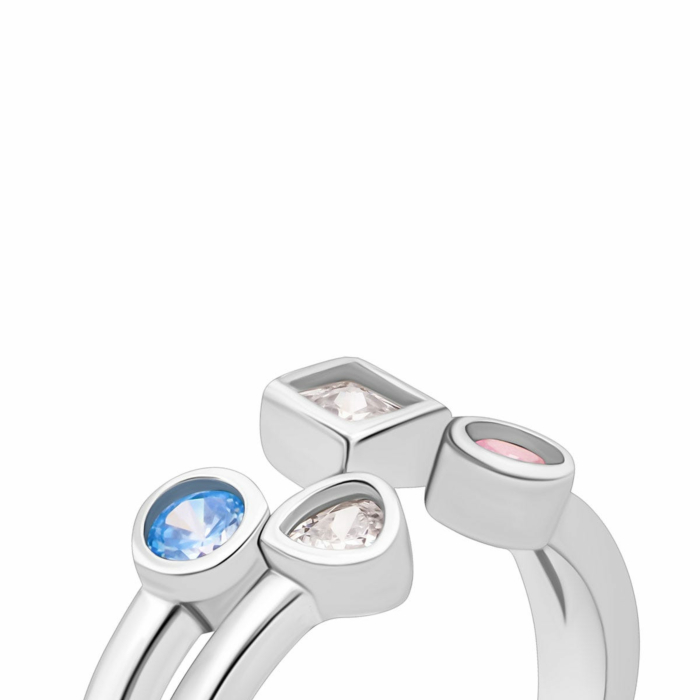 Серебряное кольцо с фианитами. Артикул UG5SZDR09819