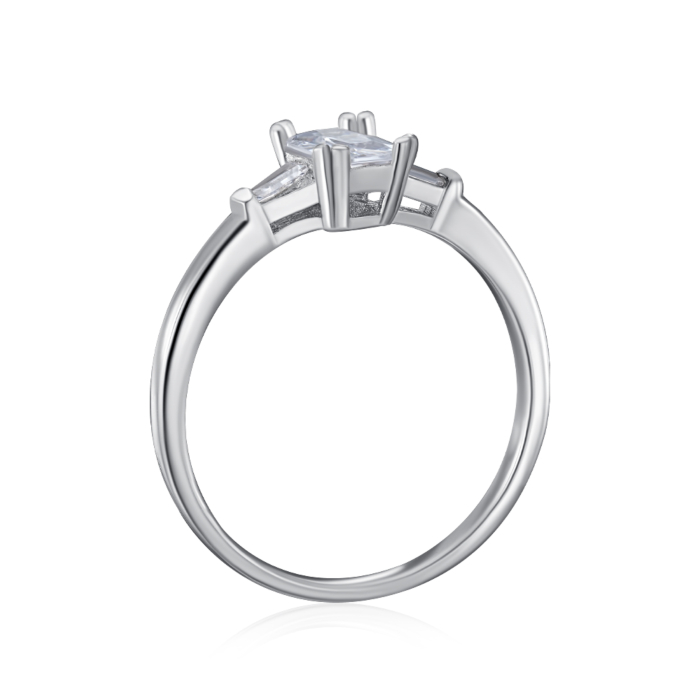 Серебряное кольцо с фианитами. Артикул SZDR15705-R/12/1