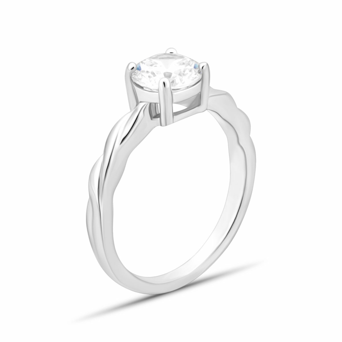 Серебряное кольцо с фианитом. Артикул UG5SZDR16578