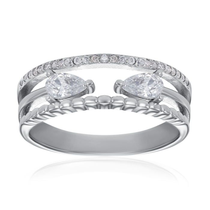 Серебряное кольцо с финитами. Артикул TA04020-R/12/1