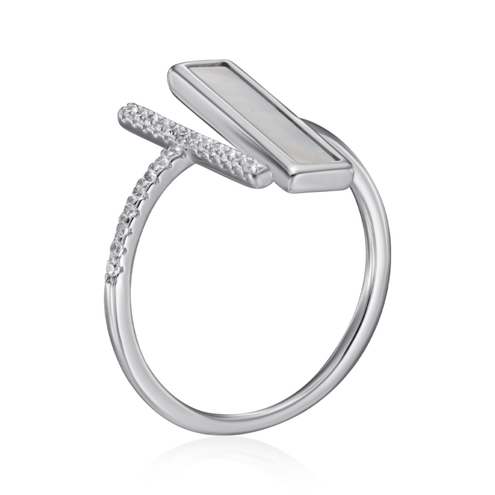 Серебряное кольцо с перламутром и фианитами. Артикул TA06681-R/12/1090