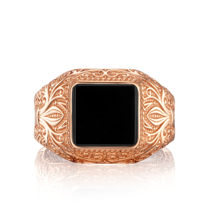 Золотая печатка с ониксом. Артикул 19110/01/0/1096