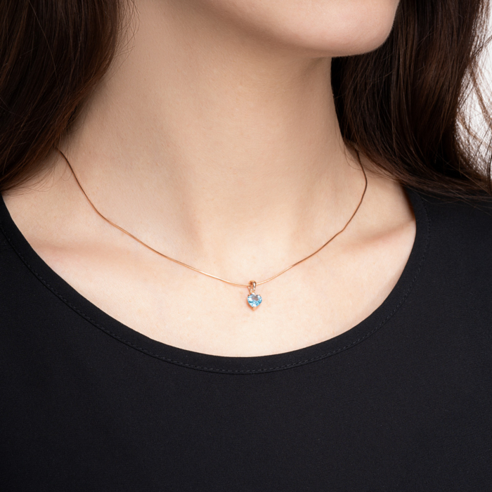 Золота підвіска з топазом swiss. Артикул 550102/01/0/7517