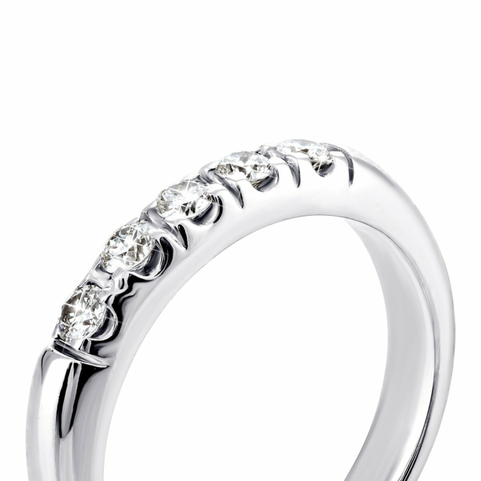 Золота каблучка з діамантами. Артикул UG5105026/1