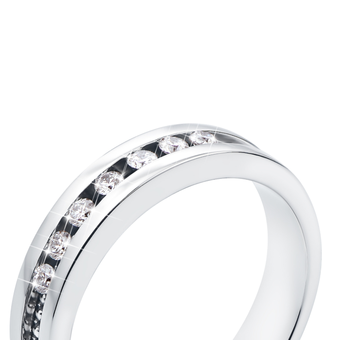 Золотое кольцо с бриллиантами (53437/02/1/8063)