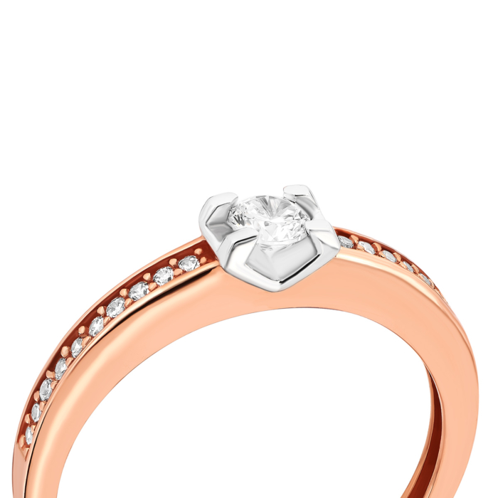 Золотое кольцо с фианитами.Артикул UG518801