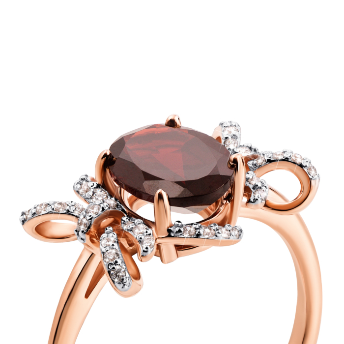 Золотое кольцо с гранатом и фианитами (530213/01/1/5468)