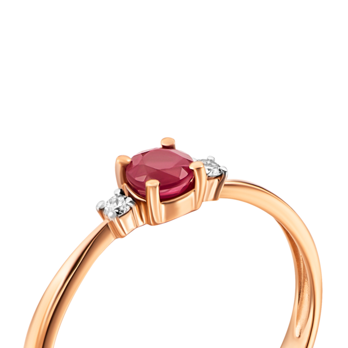 Золотое кольцо с рубином и бриллиантами.Артикул UG512266RUBY