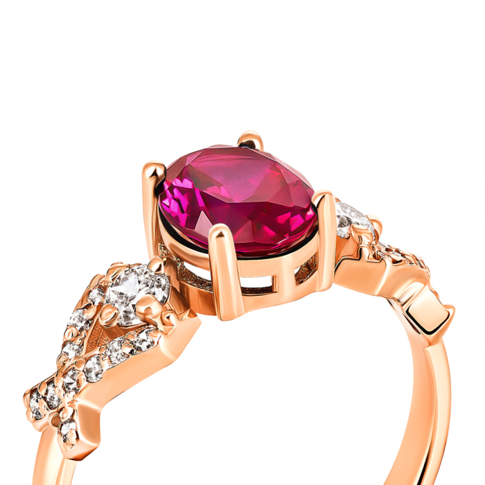 Золота каблучка з рубіном і фіанітами. Артикул UG5КД4175КРуб