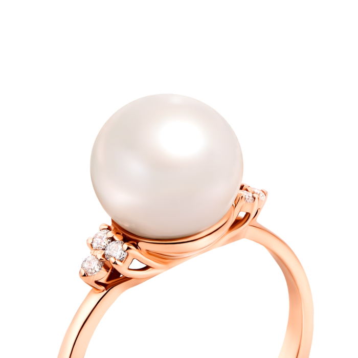 Золота каблучка з перлиною і фіанітами (13105 с)