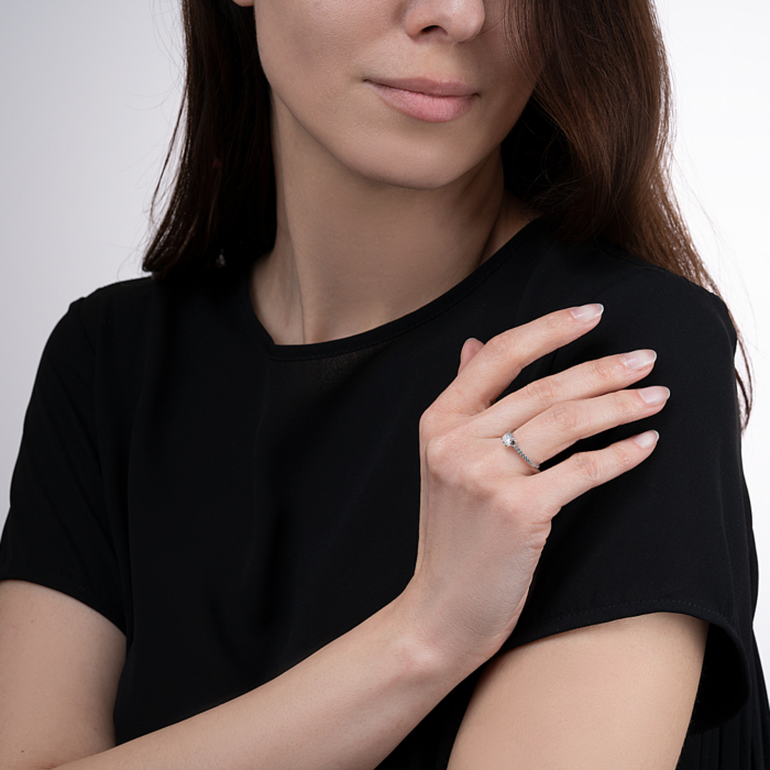 Золотое кольцо с бриллиантами. Артикул 16010/02/1/8317