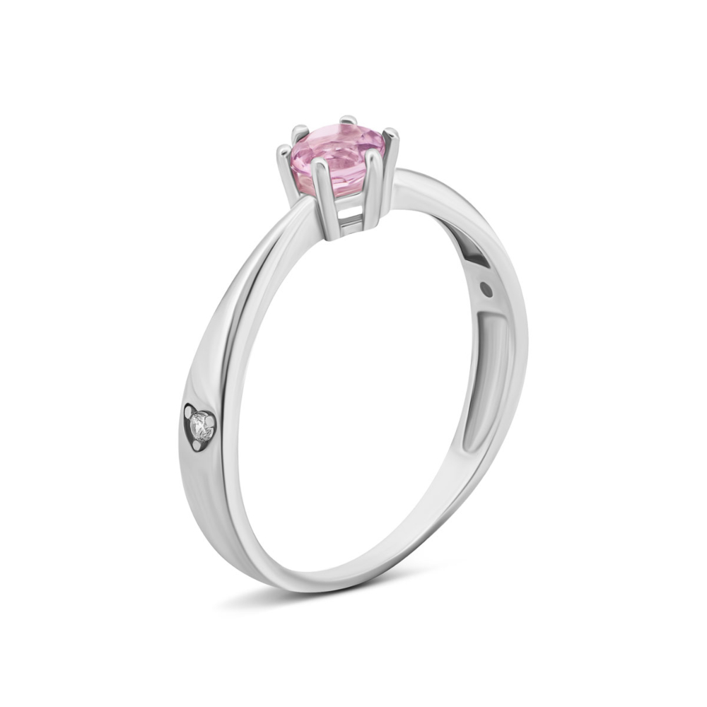 Серебряное кольцо с аметистом и фианитами. Артикул UG51180К.а.Rh