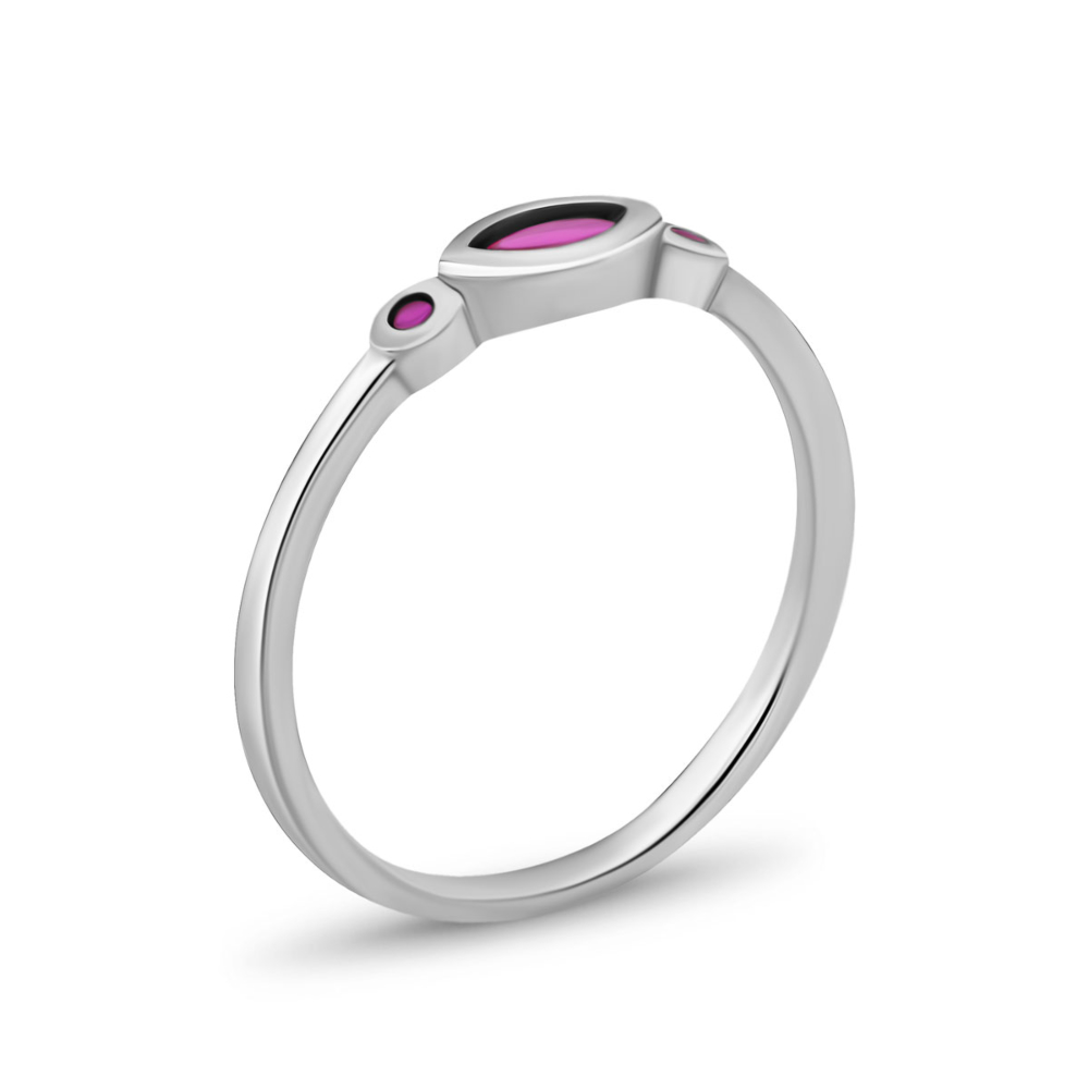 Серебряное кольцо с фианитами.Артикул UG5SZDR16031