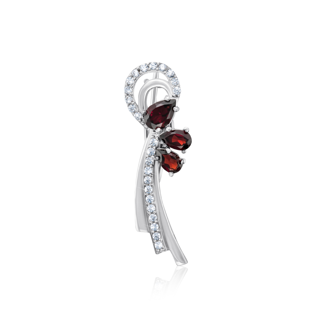 Серебряная брошь с гранатом и фианитами. Артикул 7185р-GARN